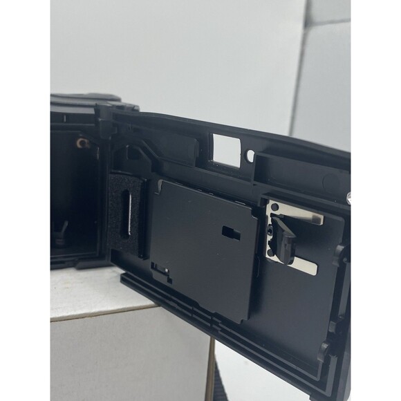 Nikon Nice Touch Zoom 35mm Film Camera w/ 35-60 MM Macro lens WORKING TESTED! - Picture 10 of 10